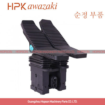 Van bàn đạp chân thủy lực, Phụ tùng máy xúc R200-5 R210-5 Hyundai
